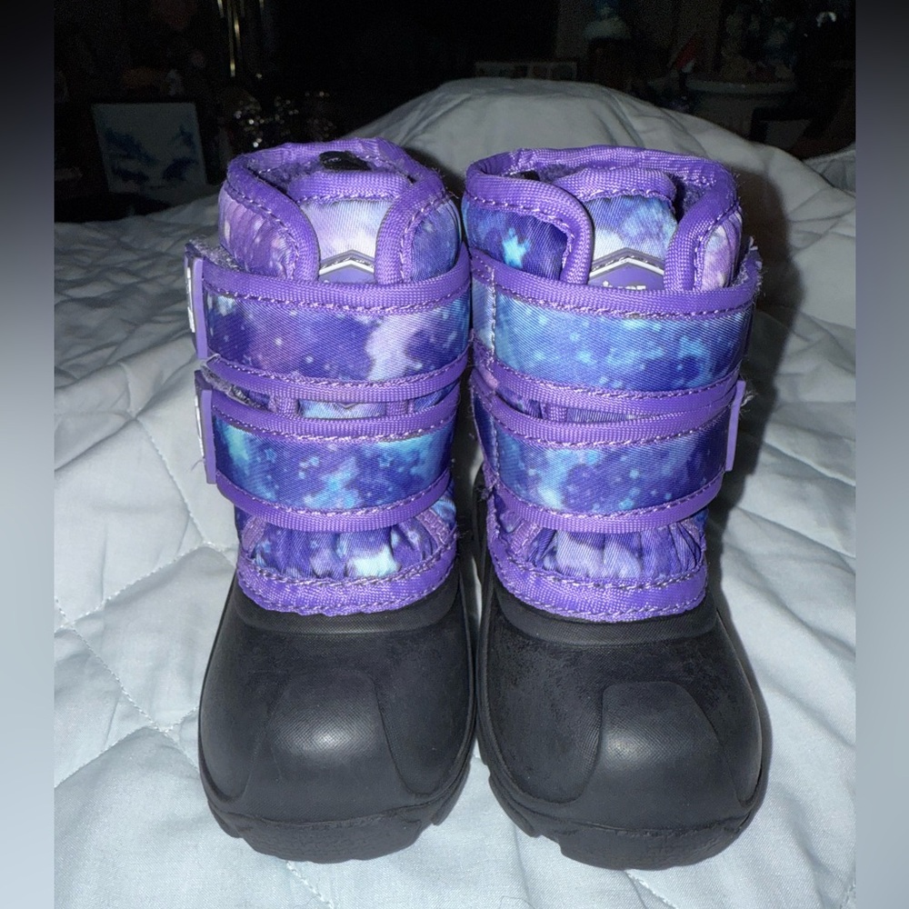 Ice Fields Toddlers' Snow Nylon Light-Up Winter Boots